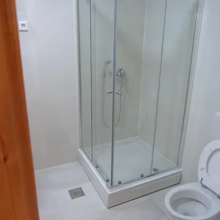 Ivan-experience 3 Bedrooms