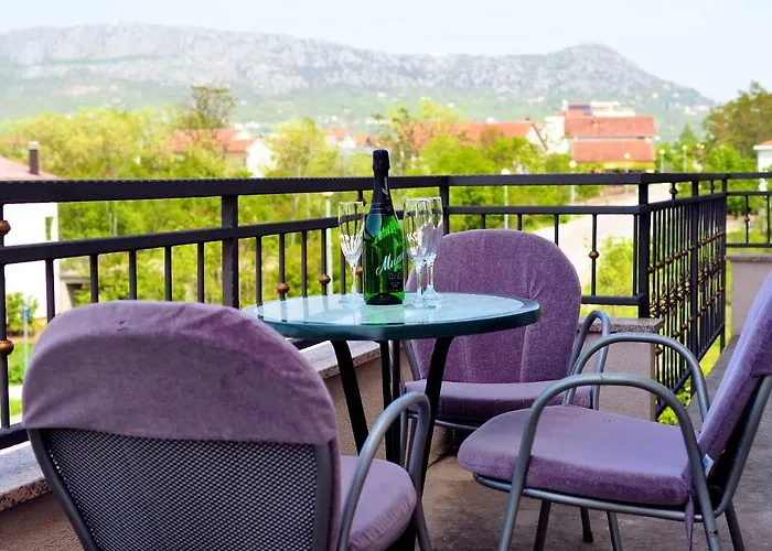 Ivan-experience 3 Bedrooms * Ljubuski